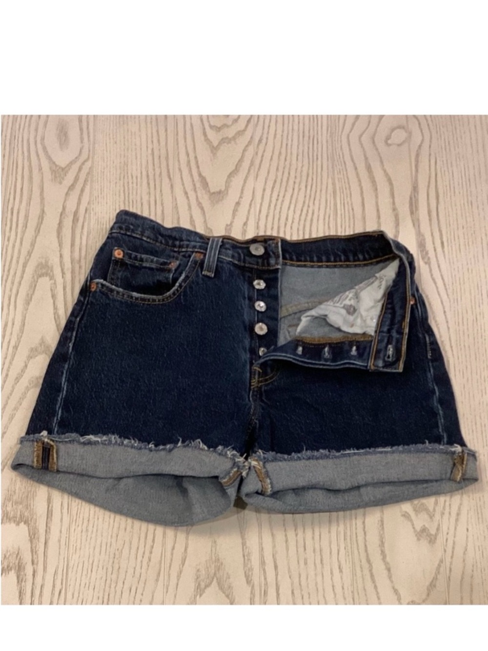 Levi’s 501 W26 (US 2/3) Denim Women's Shorts Cuffed Button Fly Stretch Dark Wash